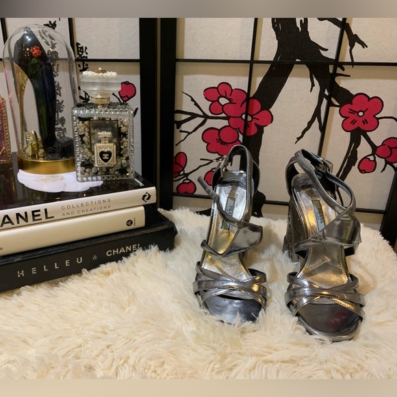 EUC Prada gladiator metallic heel sandal from The REAL REAL 🫶Silver metallic❤️ - Picture 5 of 6